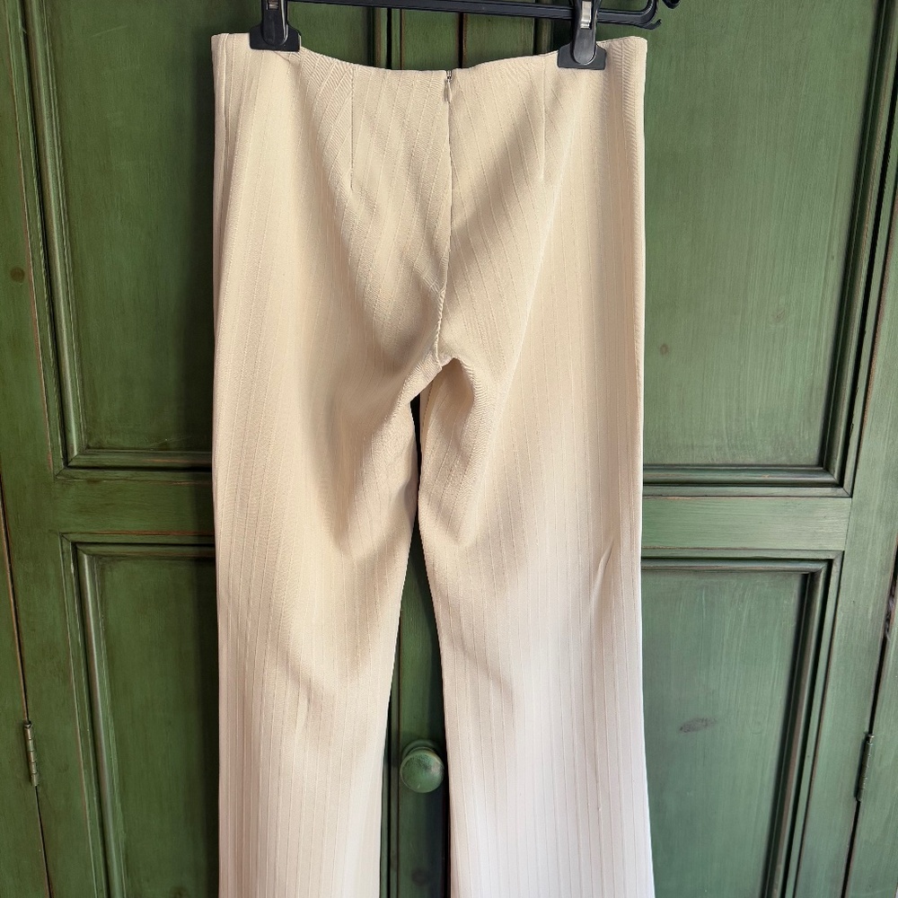 Bebe beige low rise pinned pant